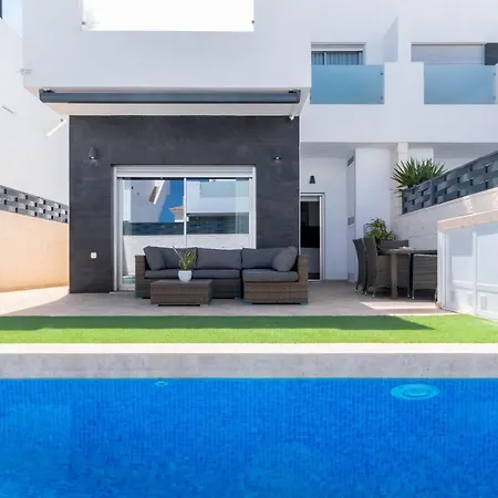 Espanatour Marabu Lagoon Villa *